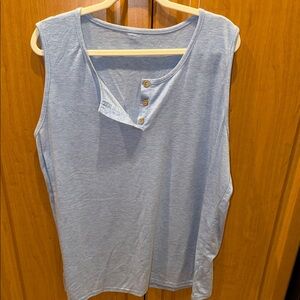 Casual Sleeveless Gray Henley Tee